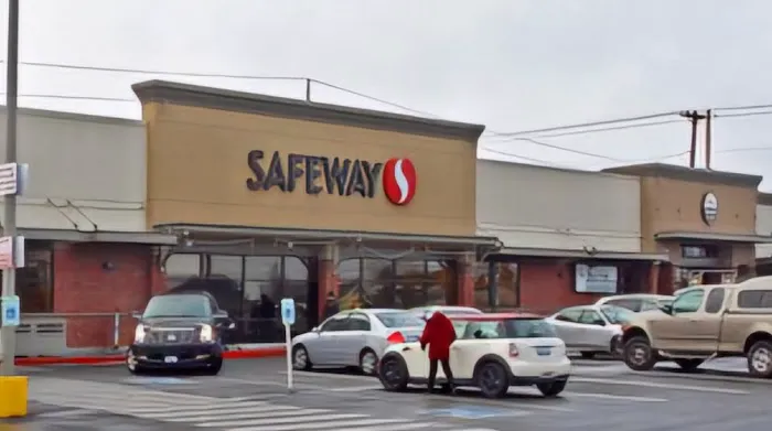 Safeway Bakery Picture 1