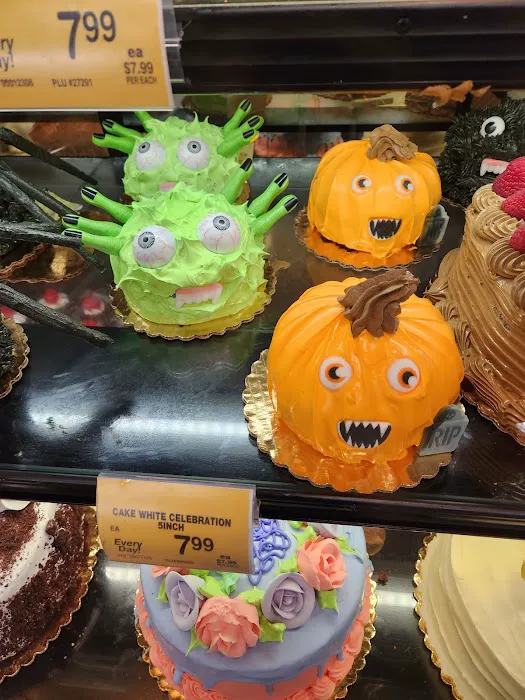 Safeway Bakery Picture 2