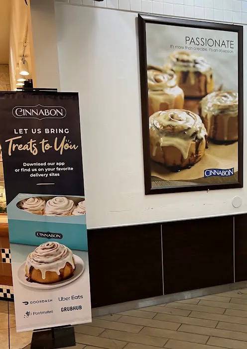 Cinnabon Picture 3