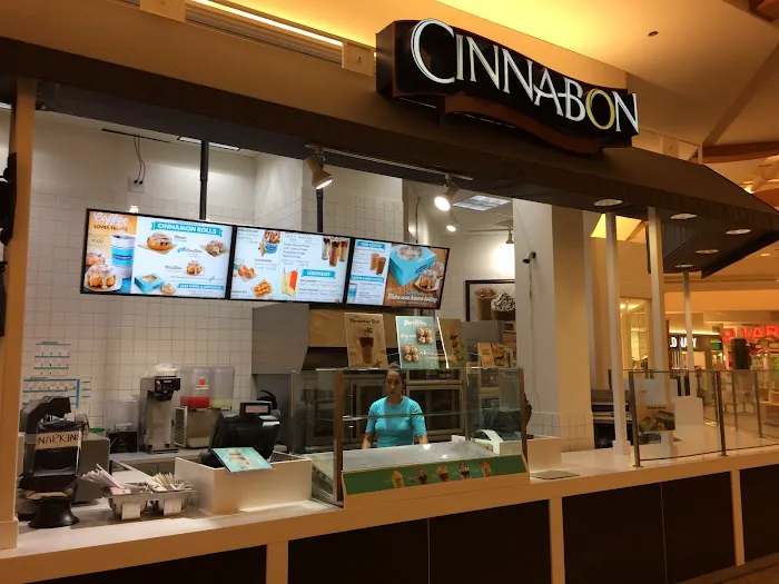 Cinnabon Picture 10