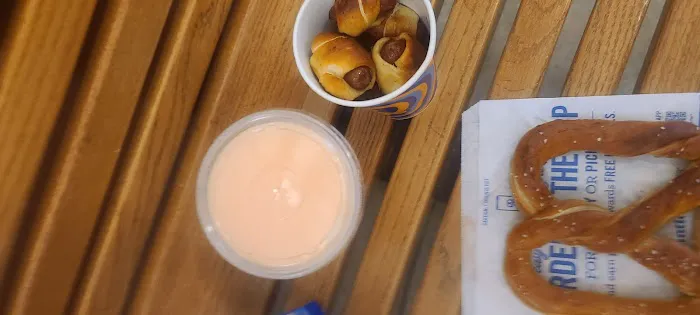Auntie Anne's Picture 2