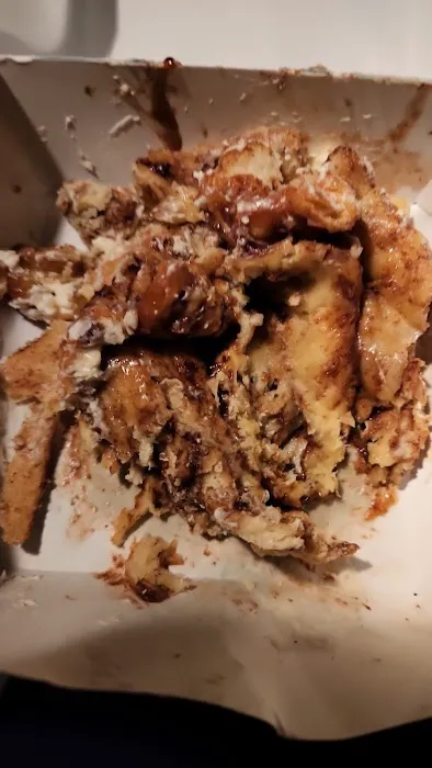 Cinnabon Picture 4