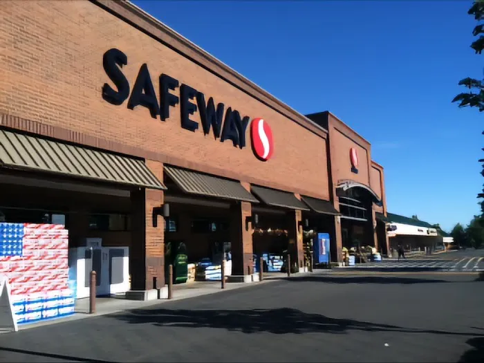 Safeway Bakery Picture 1