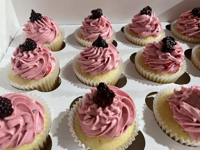 Pussycat Cupcakes, LLC Picture 7