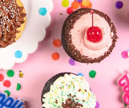 Trophy Cupcakes & Party - University Village