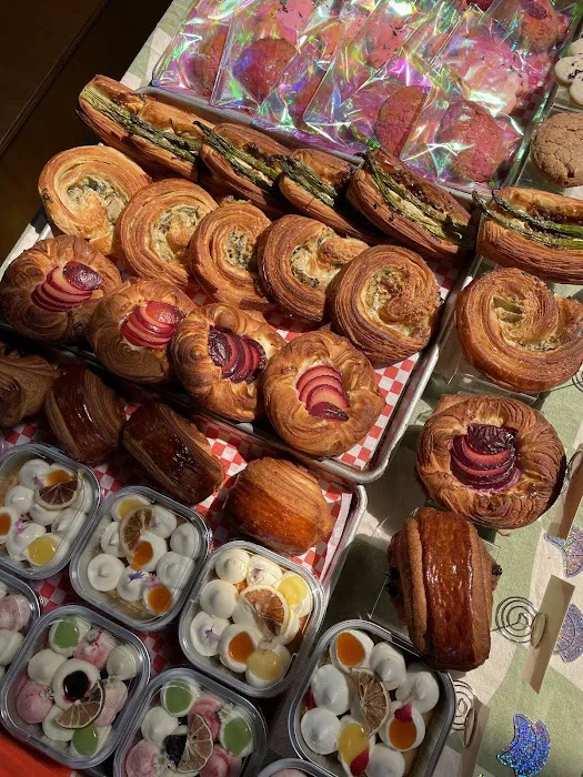 Maddy's Bakeshop Picture 4
