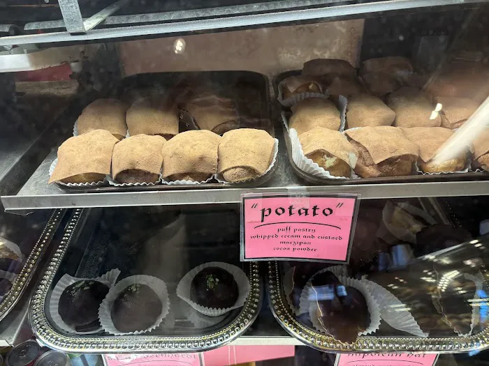 Nielsen’s Pastries Picture 1