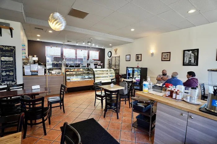 Le Fournil - French Bakery, Café, Catering and Wholesale Picture 4