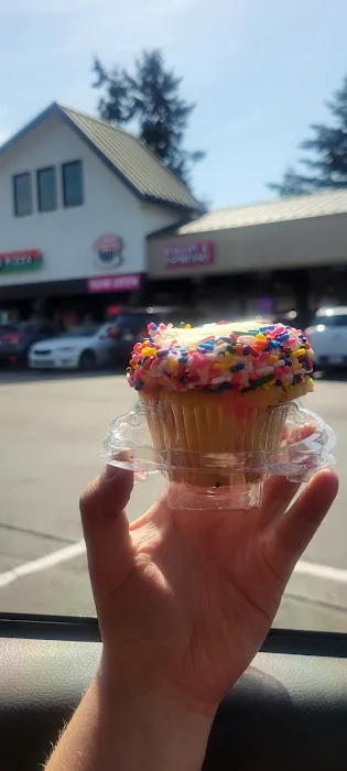 Wanna Cupcake? Bakery Cafe Picture 2