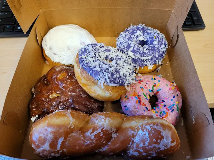 Donut Factory Picture 8