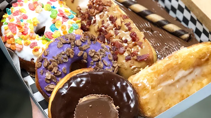 Donut Factory Picture 5