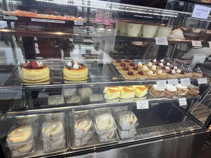 Fuji Bakery-Elliott/Interbay Picture 3