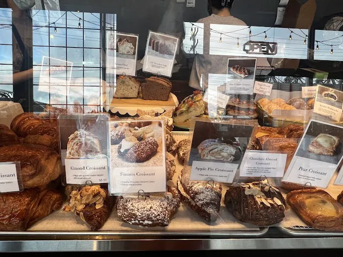 Fuji Bakery-Elliott/Interbay Picture 4