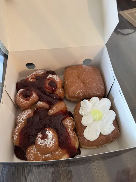 Legendary Doughnuts Picture 9