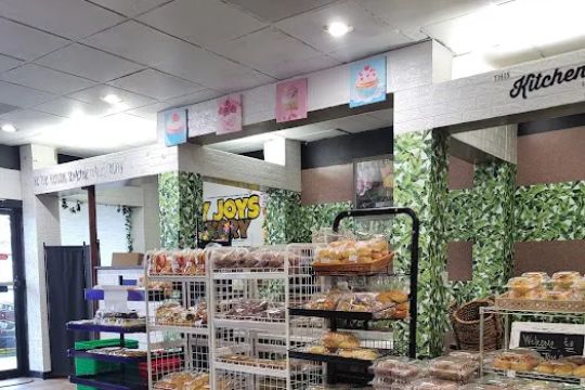 Pinoy Bakeshop (Joy Joy's Bakery)