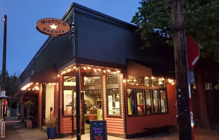 Mighty-O Donuts- Greenlake Picture 4