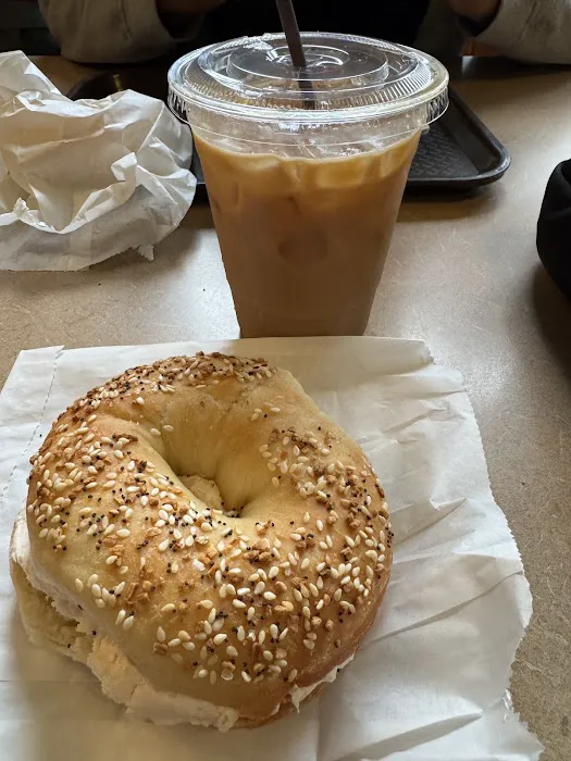 Bagel Oasis Picture 1