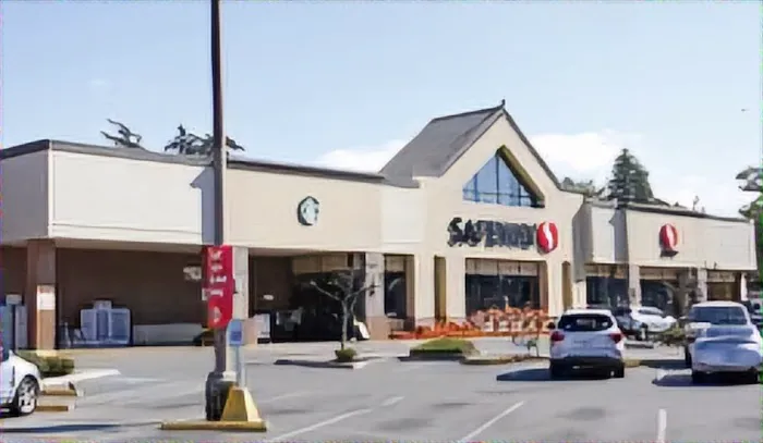 Safeway Bakery Picture 1