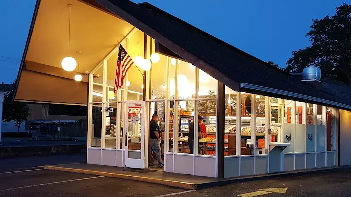 Original House of Donuts Picture 10