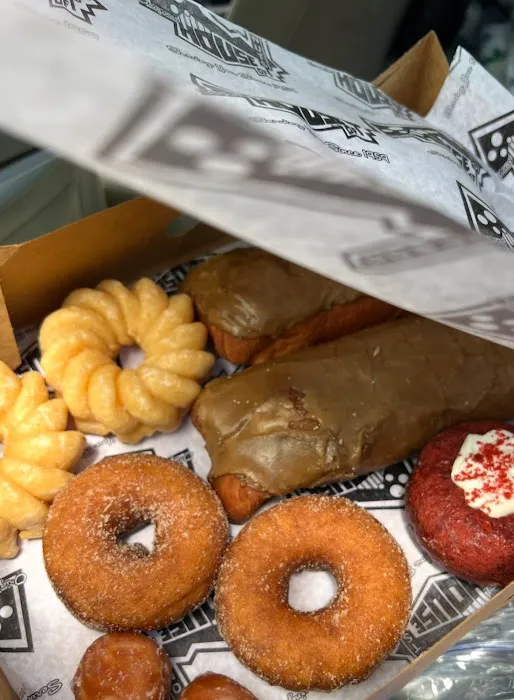 Original House of Donuts Picture 3