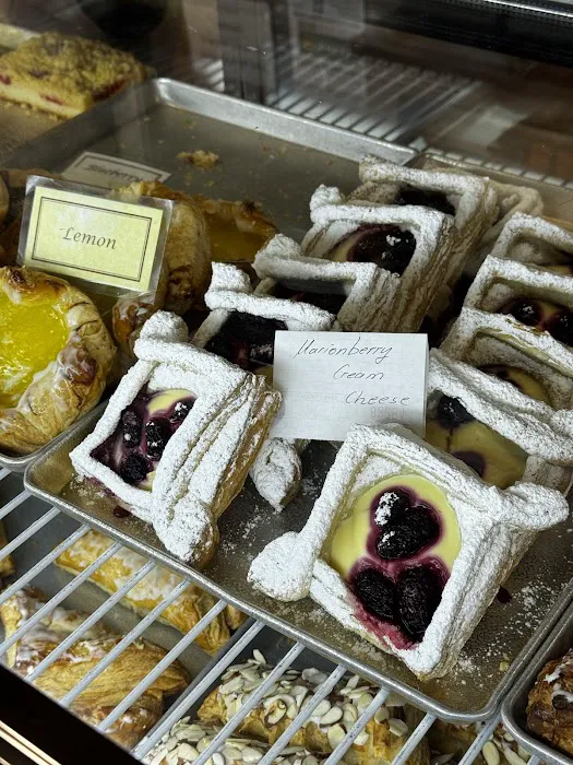 German Pastry & Coffee Shop Picture 10