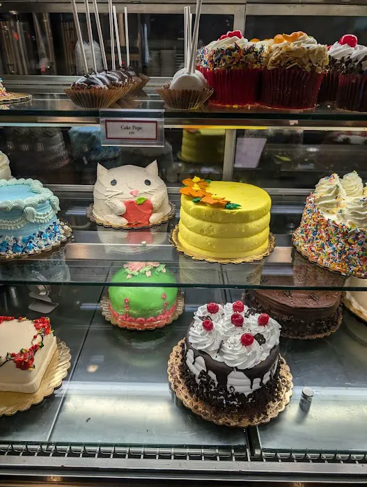 Larsen's Bakery Picture 9