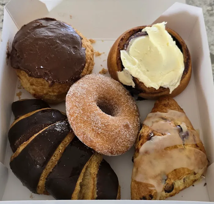 Larsen's Bakery Picture 4