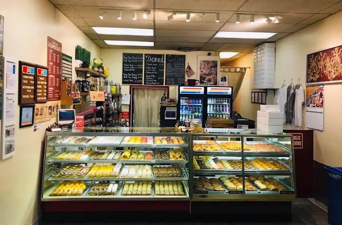 Family Donut Shop Picture 3