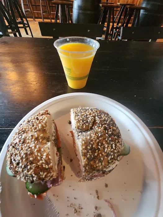 Rachel's Bagels and Burritos (Lake City) Picture 8