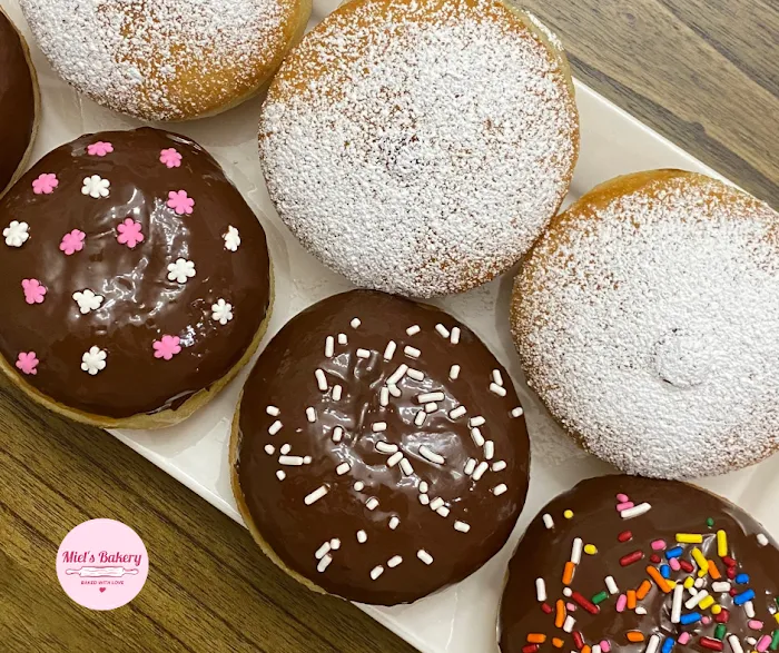 Miel's Bakery Picture 8