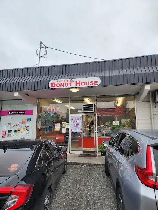 Countryside Donut House Picture 7