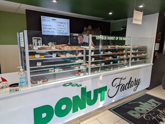 Donut Factory Picture 6