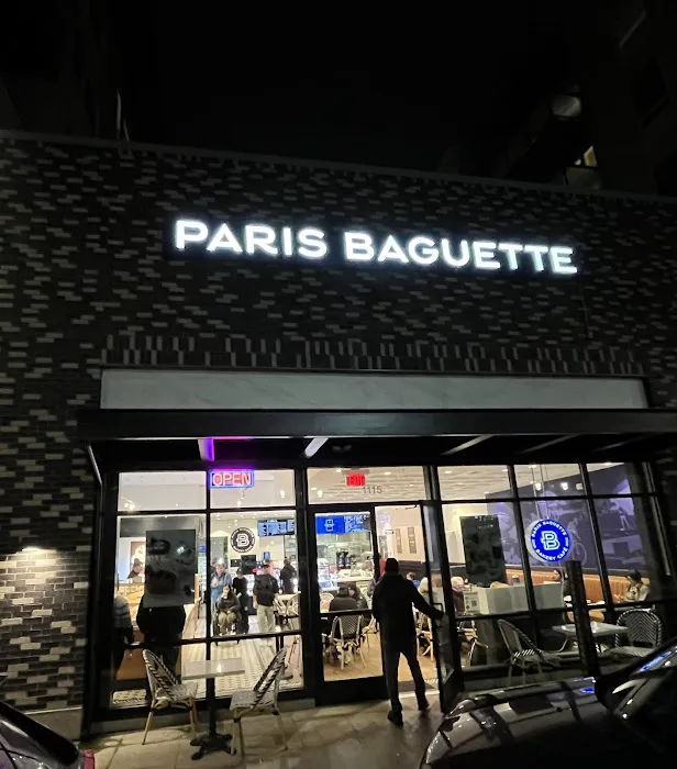 Paris Baguette Picture 1