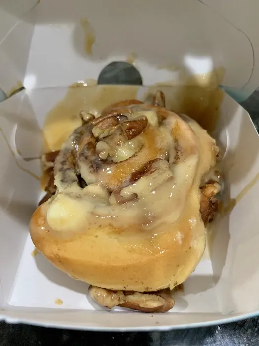 Cinnabon Picture 3