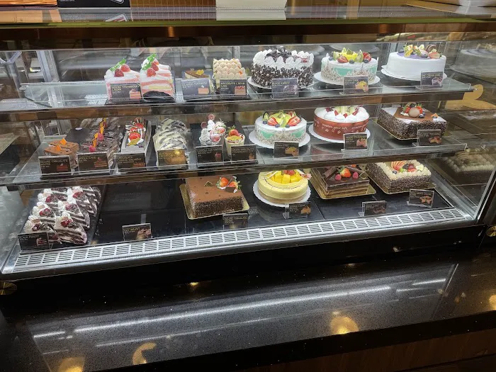 85°C Bakery Cafe - Lynnwood Picture 4