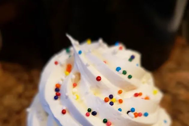 Capricorn Cakes