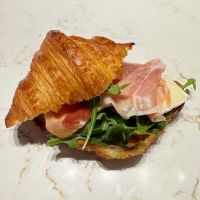 SheChill Patisserie ico