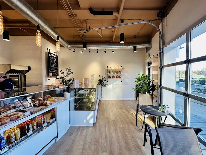 SheChill Patisserie Picture 10