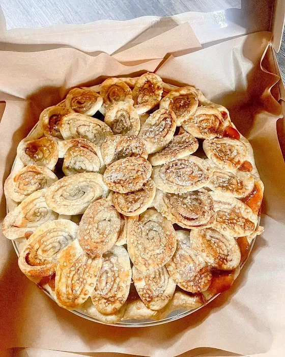 Rumbly Tumbly Pie Co. Picture 2