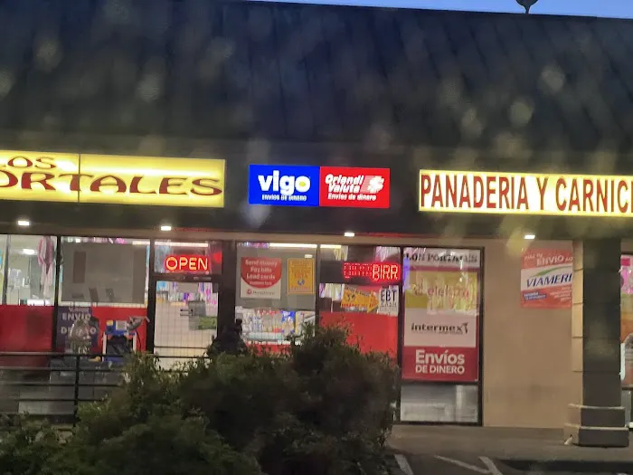 Panaderia y Carniceria los Portales Picture 2
