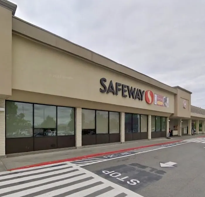Safeway Bakery Picture 1