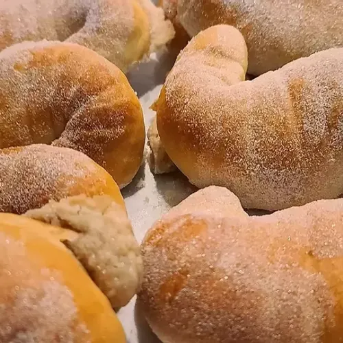 Mariana's Panaderia & Bakery Picture 4