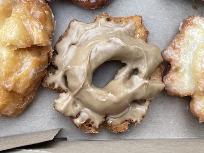A1 DONUT Picture 5