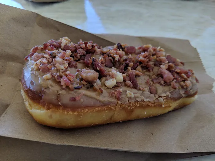 Henry's Donut Picture 3