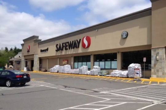 Safeway Bakery