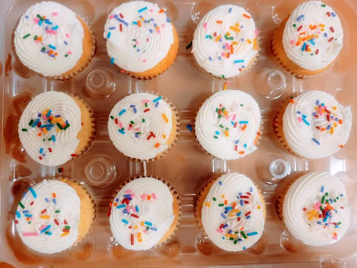 Annemarie's Cakes LLC Sweet Shop Picture 5
