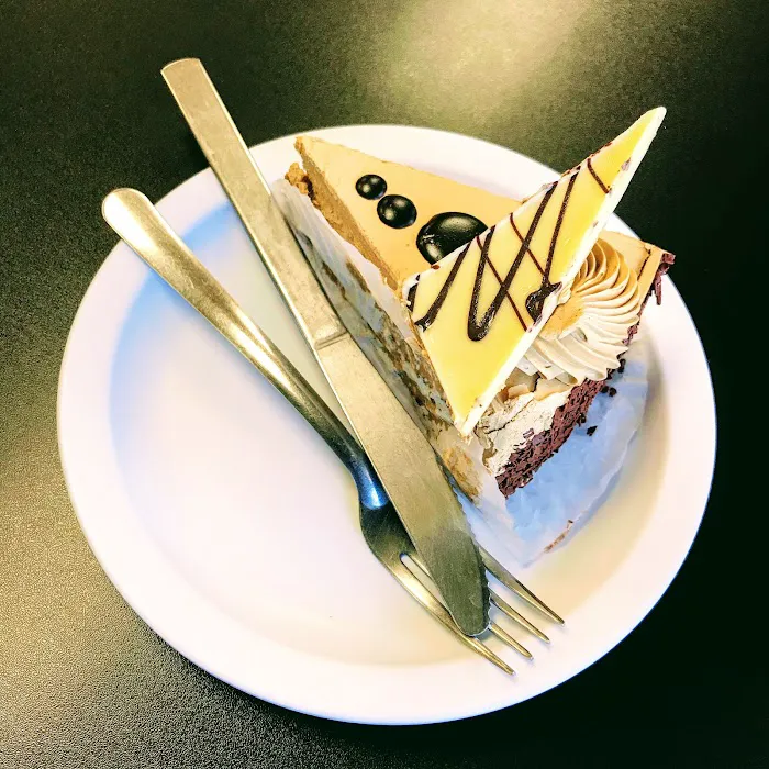L'Artisan Pastry Picture 7