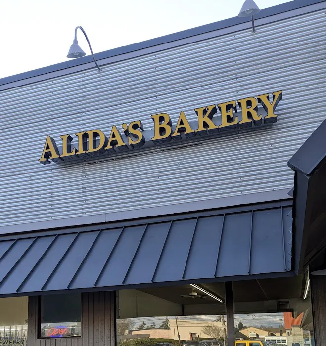 Alida's Bakery Picture 8
