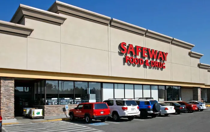 Safeway Bakery Picture 1