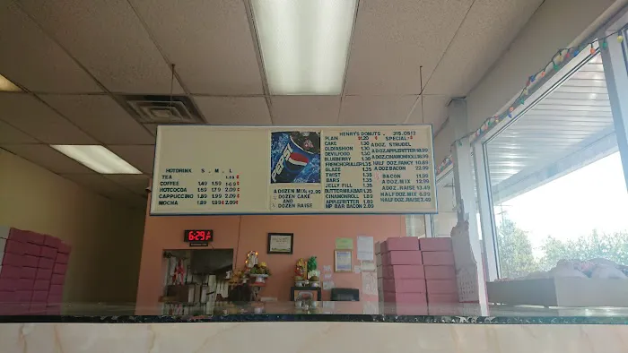 Henry's Donuts Picture 7